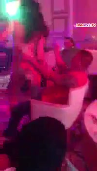 คลิปหลุดมาใหม่ YAI FOTO สวิงกิ้งสาวไซด์ไลน์ น้องบอกรุมเย็ดราคาเหมาเลยจัดให้น้องเขาหน่อยโครตมันส์